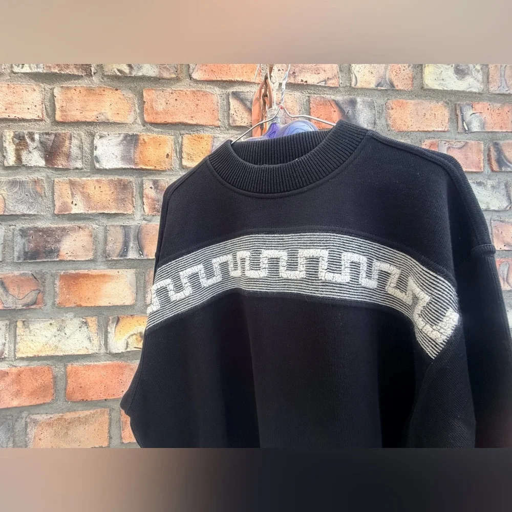 Carlo Colucci Men's Black Crewneck Sweater